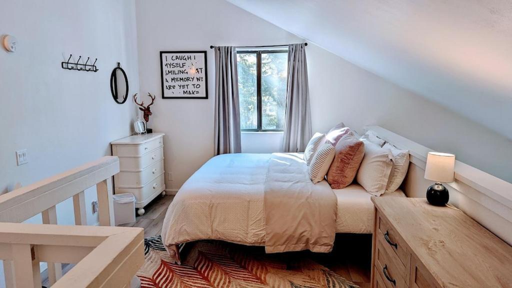 Cozy Condo Walking Distance To Village And Gondola W/ Pool/ Jacuzzi Sleeps 4. Mammoth Lakes Exteriör bild